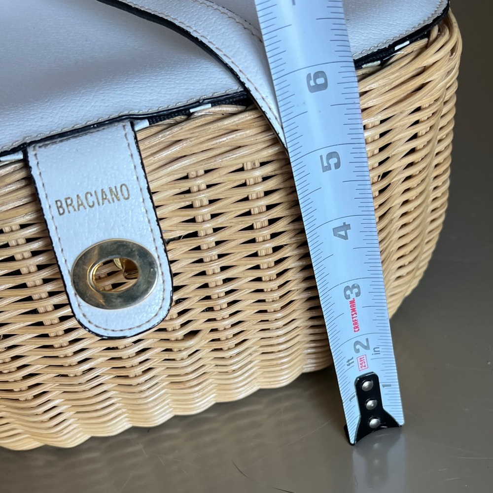 Braciano White and Tan Woven Shoulder Bag - Picture 8 of 10
